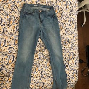 Old Navy Curvy/Profile Jeans! Super comfy !!
